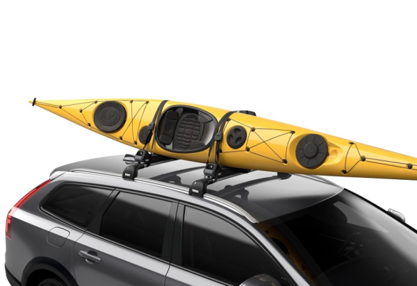 Thule Hull-a-Port Aero 849 with a kayak