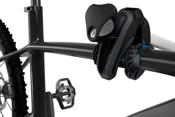 Thule Carbon Frame Protector in use on the VeloCompact