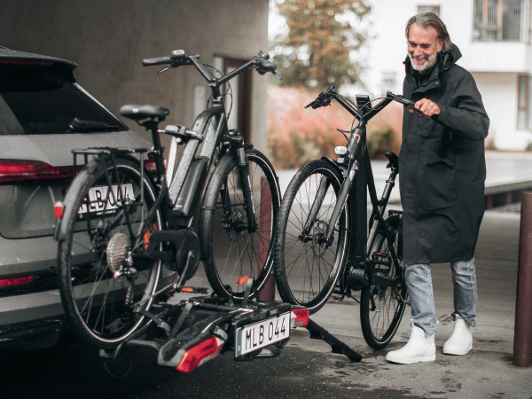 Push bike up ramp on bike carrier