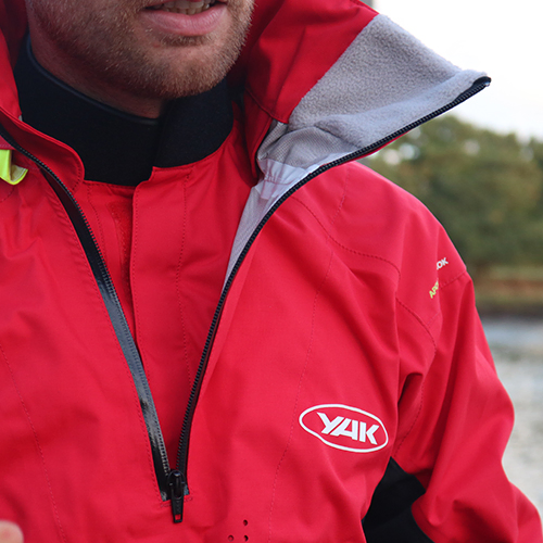 Yak Apollo Touring Cag has an zip up collar 